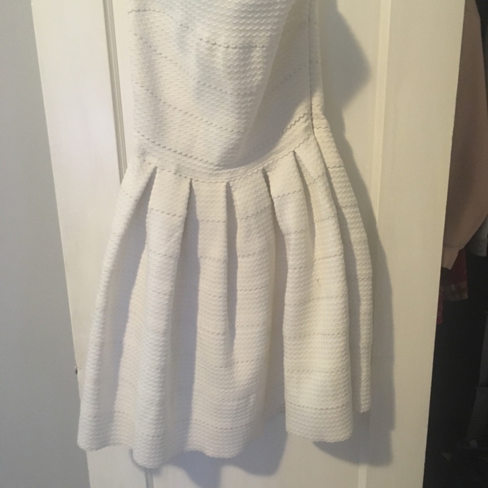 New Strapless Dress